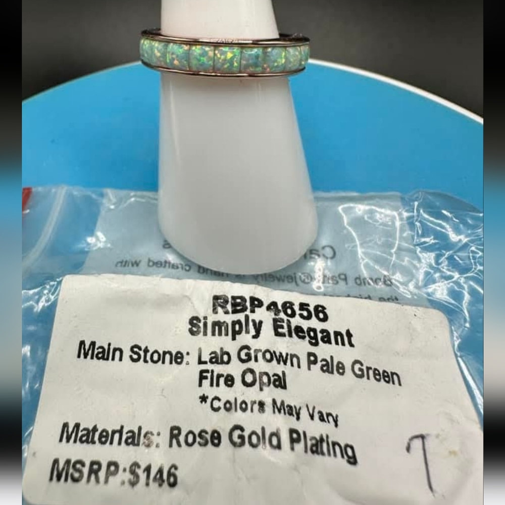 Searching for this band in size 10